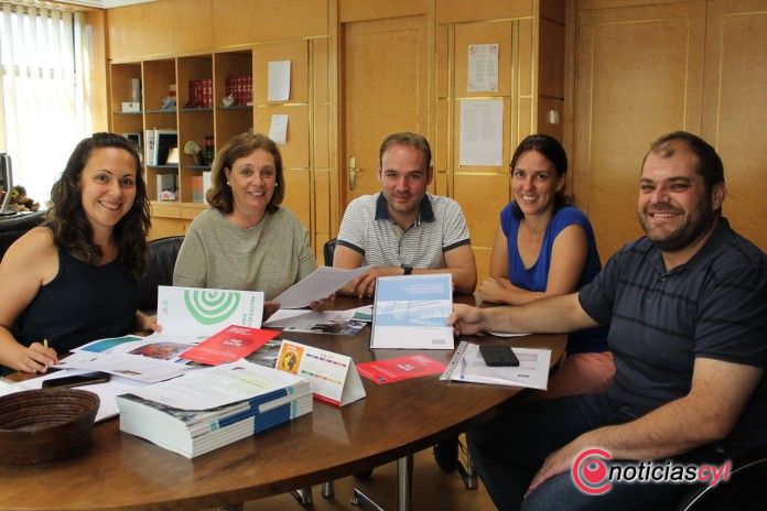 Asociación Auryn Presenta Proyectos De Defensa De La Infancia