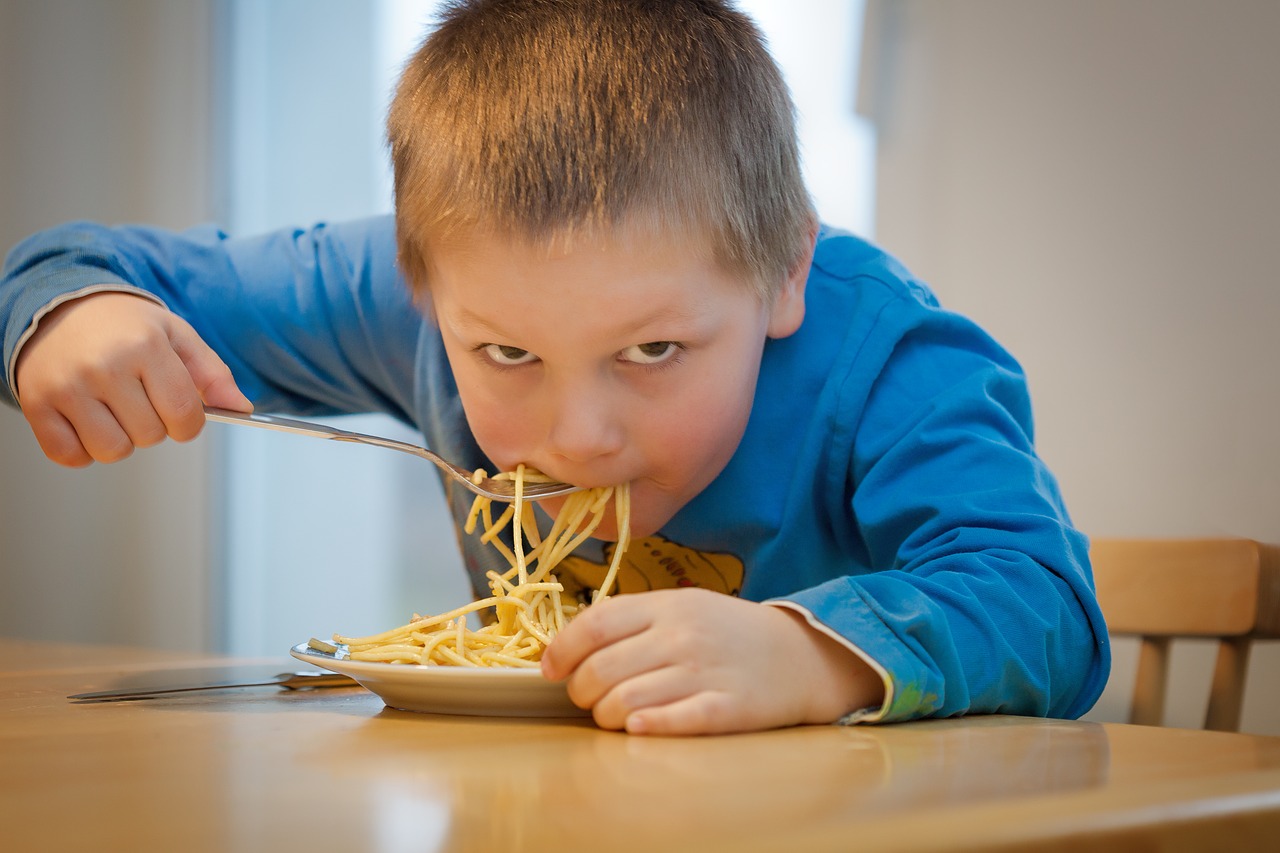 25 Niños Y Niñas Leoneses Cuentan Con Una Beca De Comedor Gracias A Auryn