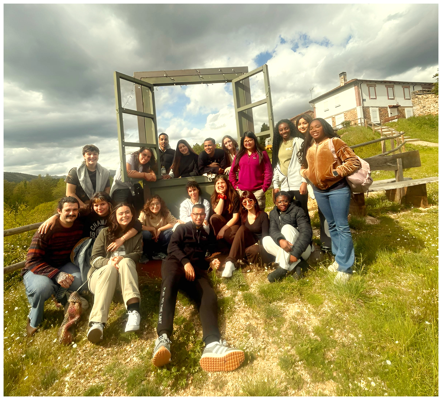 Movilidad De Participación Juvenil “Fast Fashion Y Economía Circular”